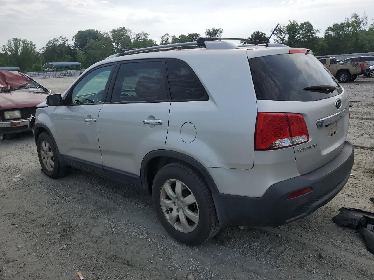 2013 Kia Sorento Lx - Фото 2