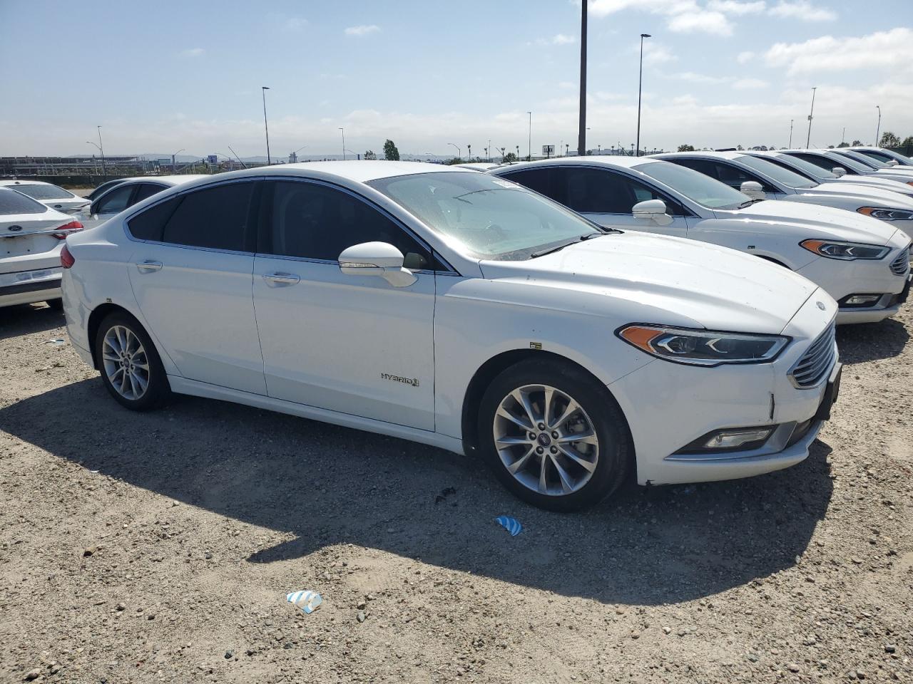 2017 Ford Fusion Se Hybrid - Image 4