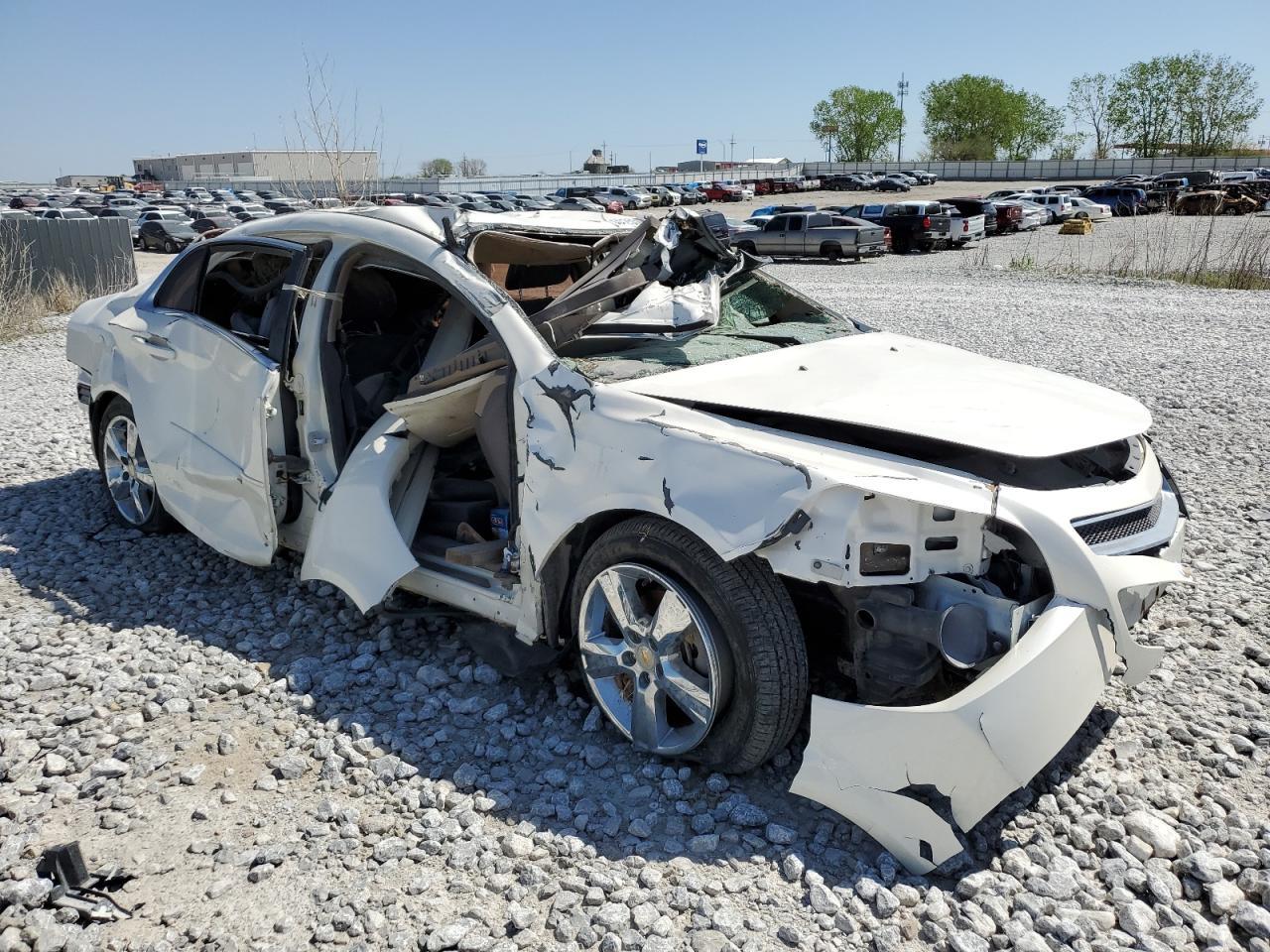 2011 Chevrolet Malibu 1Lt - Image 4