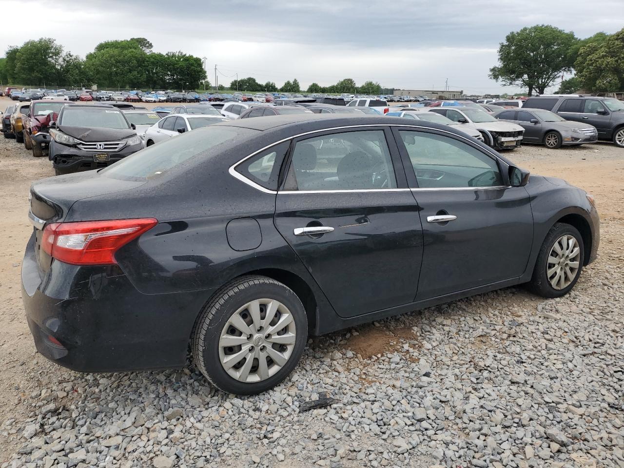 2016 Nissan Sentra S - Фото 3