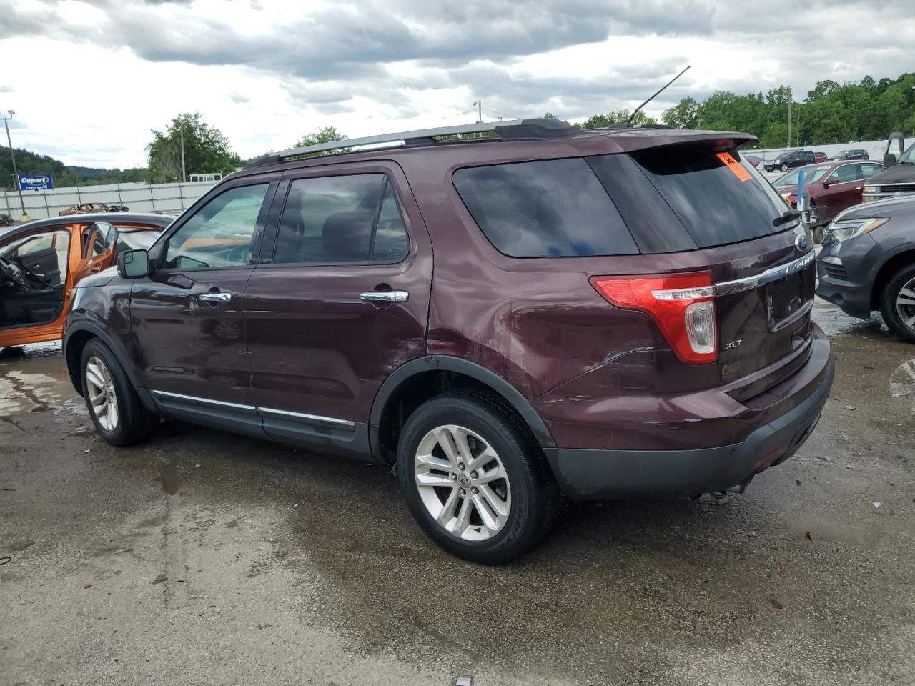 2011 Ford Explorer Xlt - Фото 2