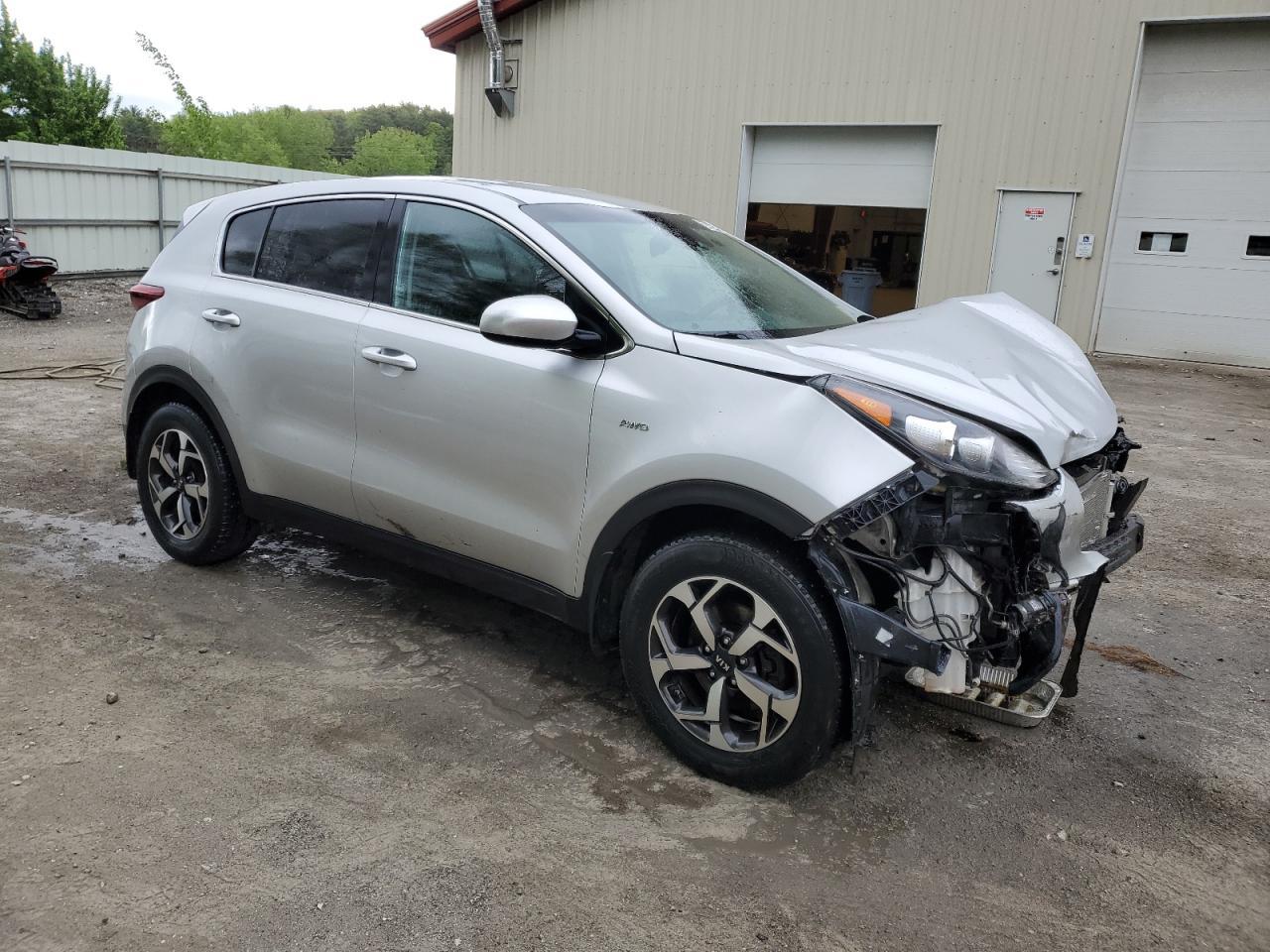 2022 Kia Sportage Lx - Image 4