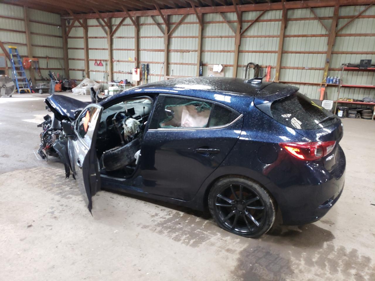 2018 Mazda 3 Grand Touring - Фото 2
