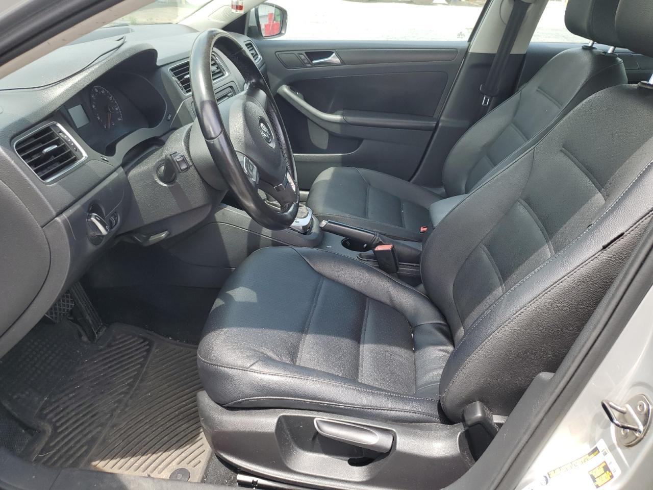 2011 Volkswagen Jetta Se - Image 7