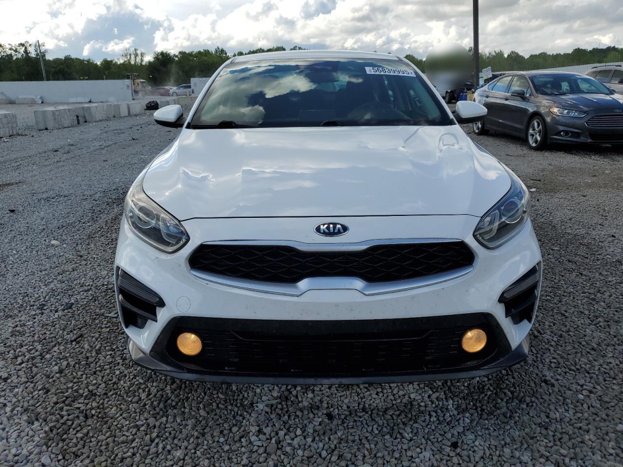 2019 Kia Forte Lxs - Image 5