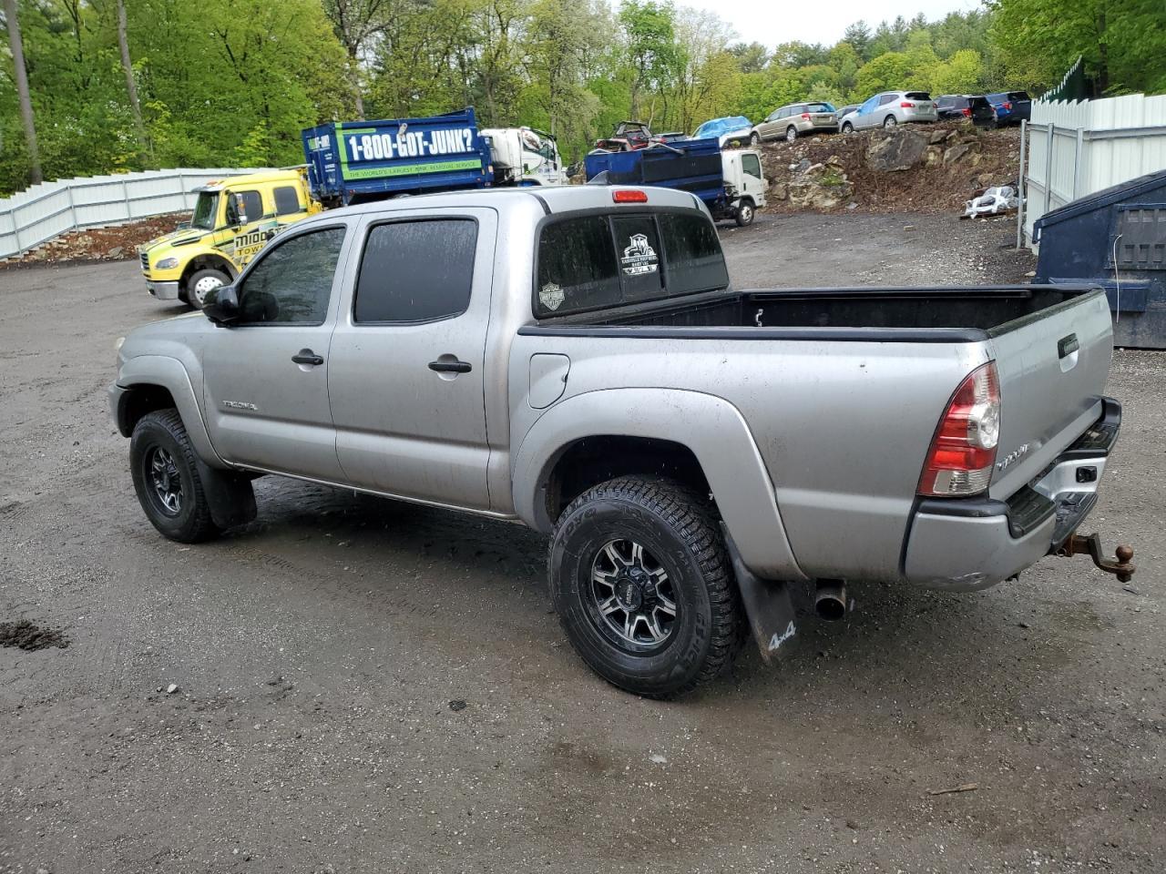 2014 Toyota Tacoma Double Cab - Image 2