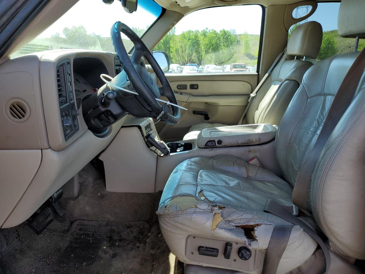 2002 Chevrolet Tahoe K1500 - Image 7