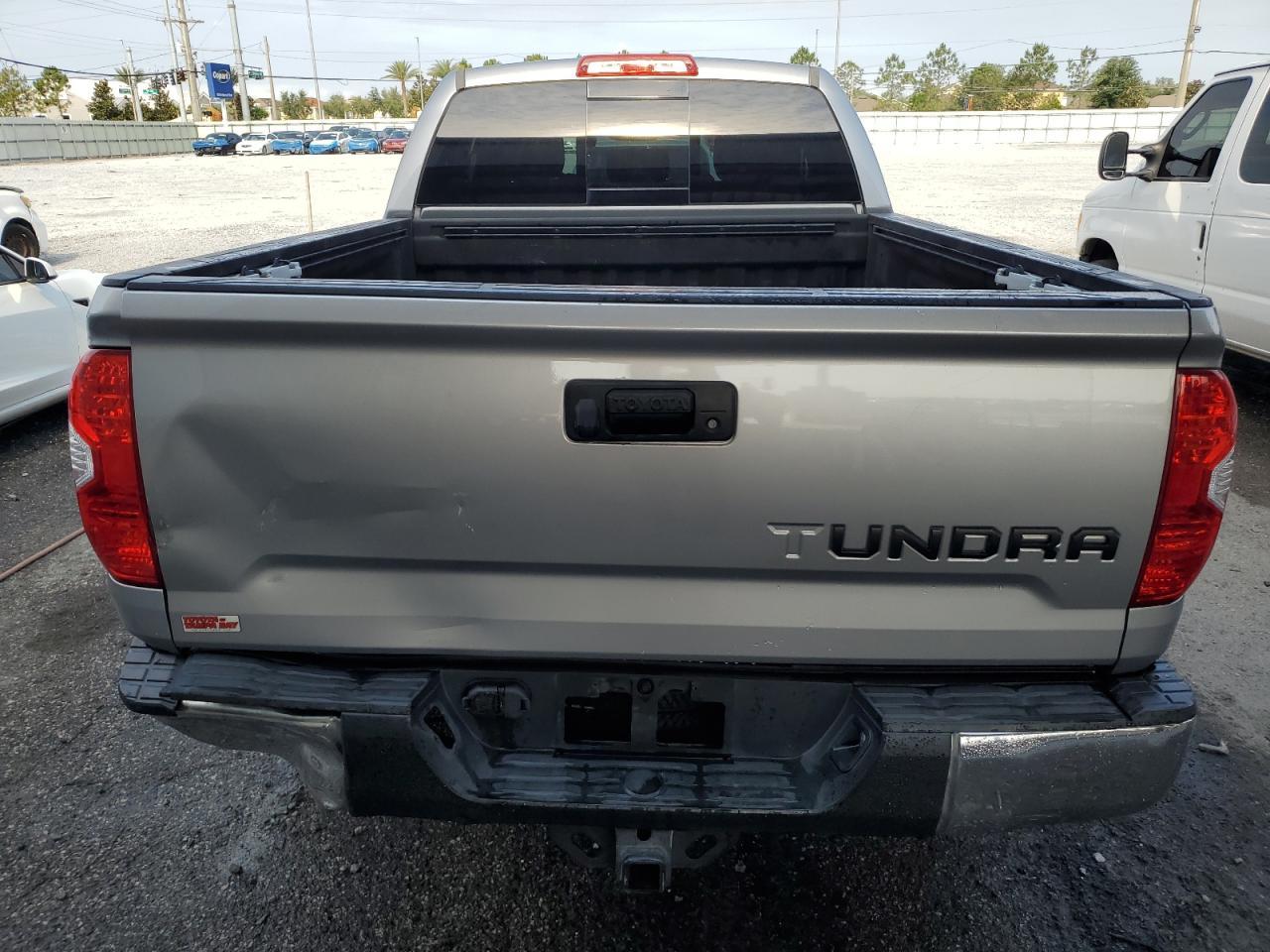 2016 Toyota Tundra Double Cab Sr - Фото 6