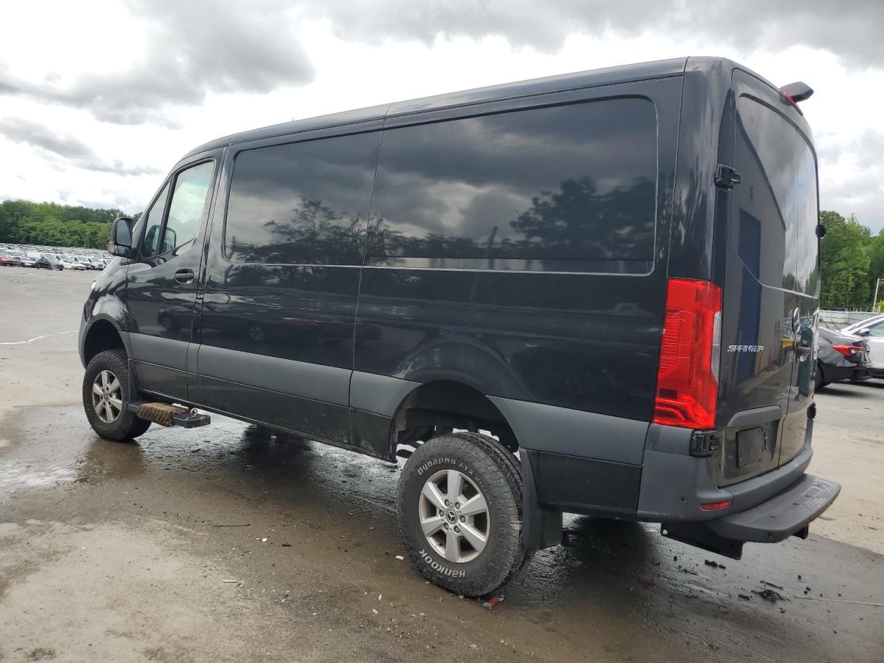 2020 Mercedes-Benz Sprinter 2500 - Фото 2