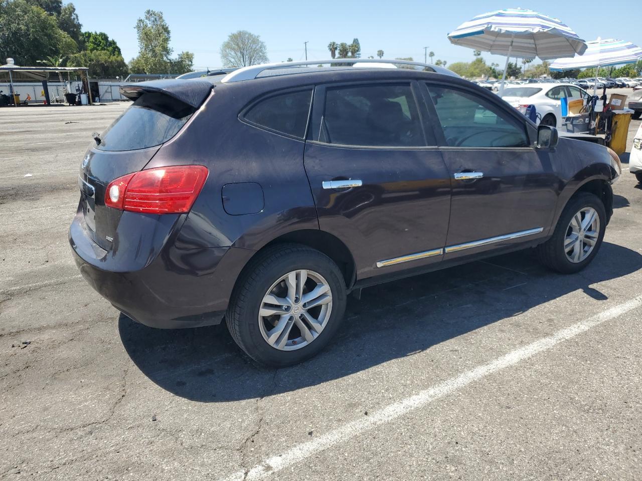 2015 Nissan Rogue Select S - Image 3