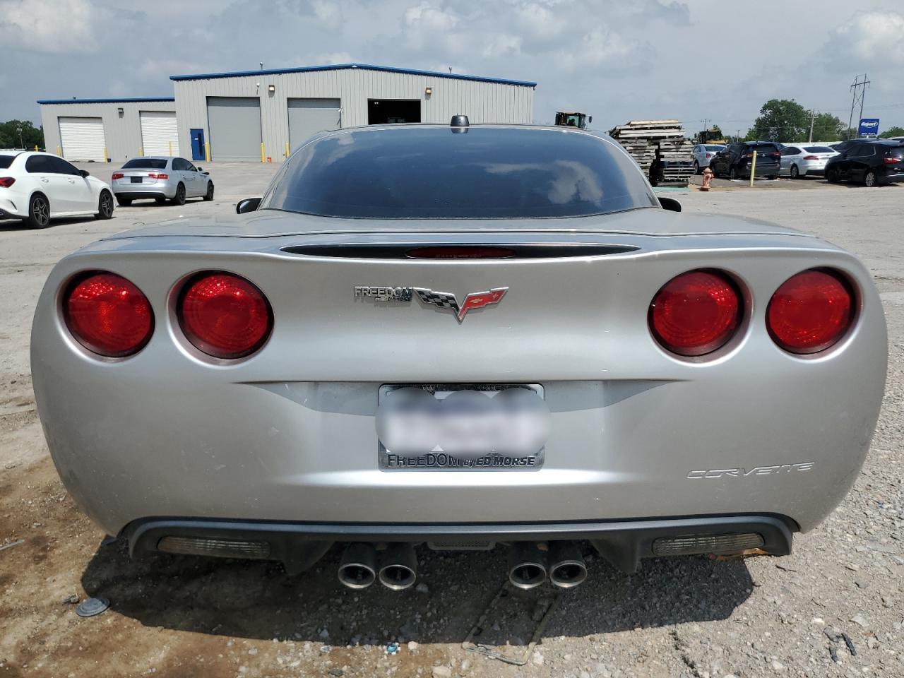 2005 Chevrolet Corvette - Фото 6