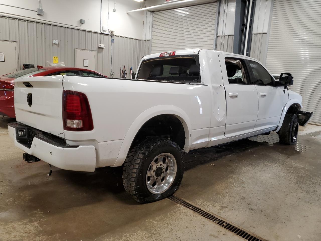 2018 Ram 2500 Laramie - Image 3