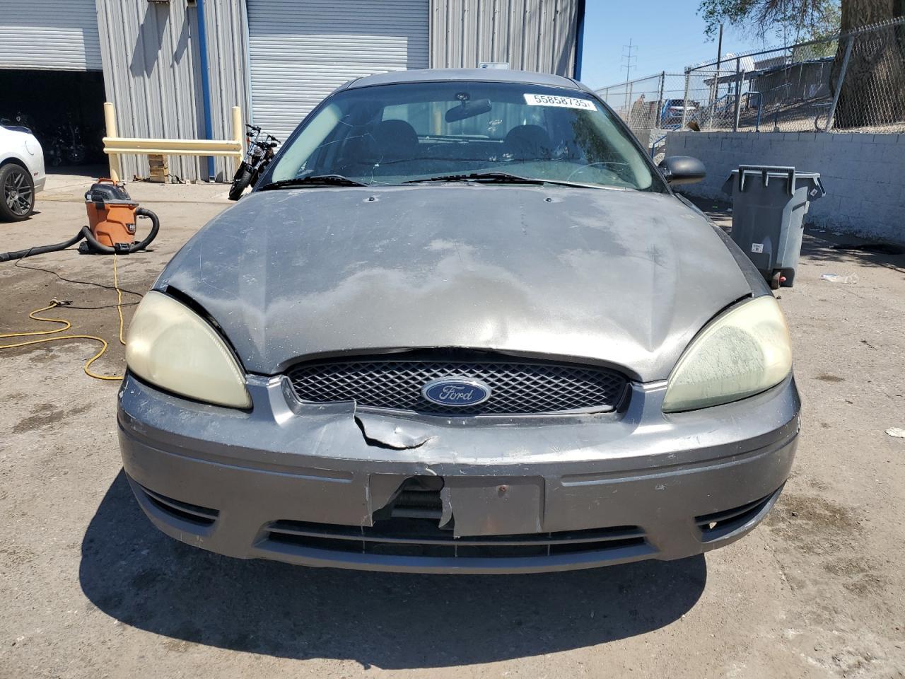 2004 Ford Taurus Se - Image 5