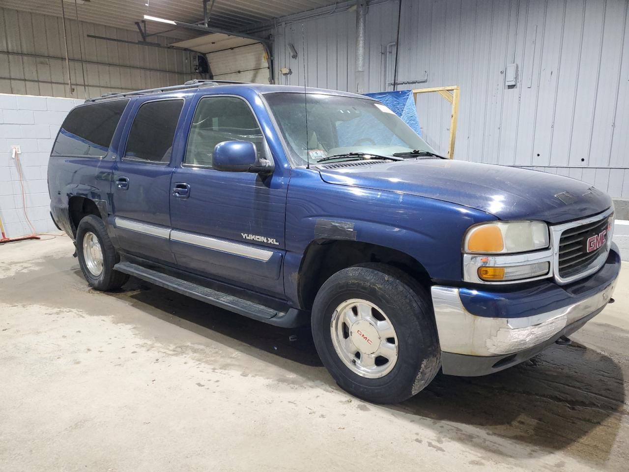 2002 GMC Yukon Xl K1500 - Image 4