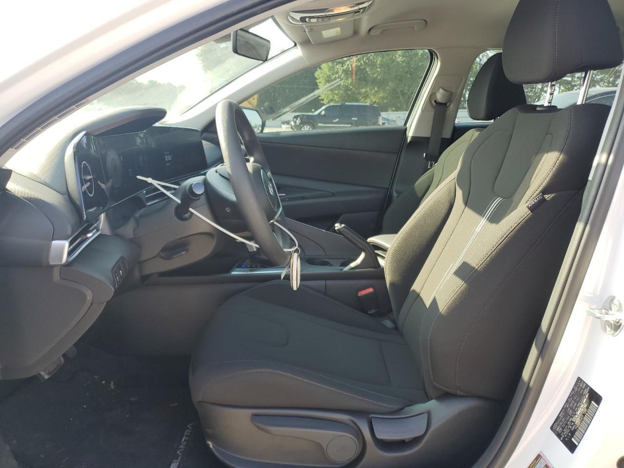 2024 Hyundai Elantra Sel - Фото 7