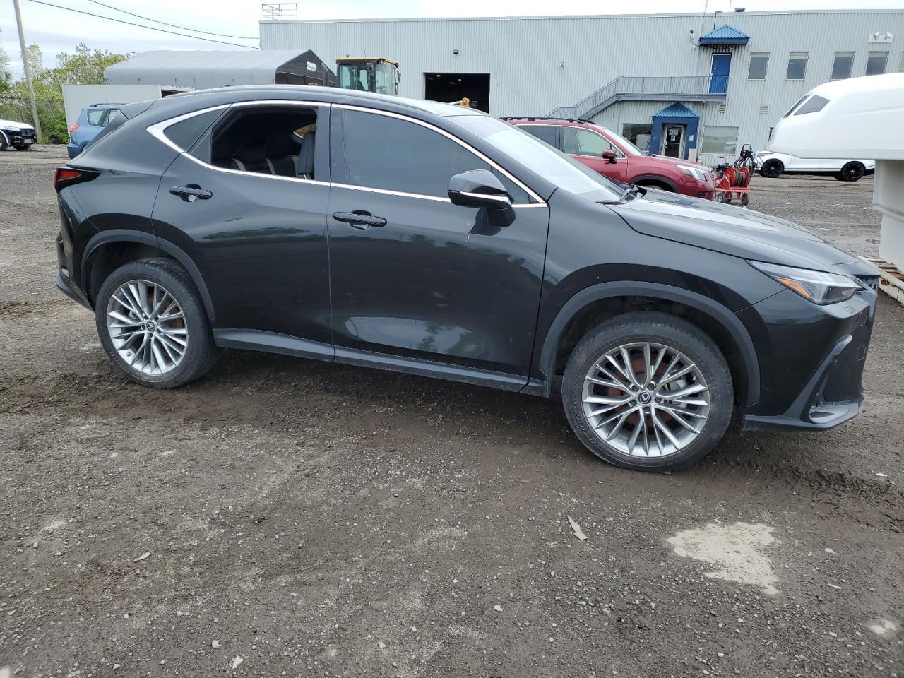 2023 Lexus Nx 350 - Image 4