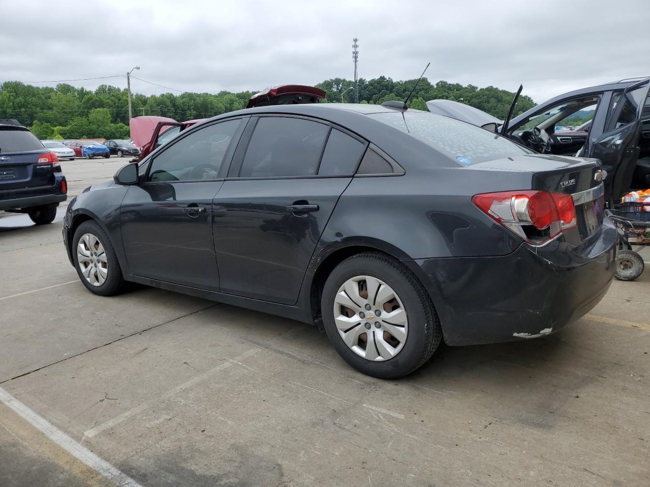 2016 Chevrolet Cruze Limited Ls - Фото 2