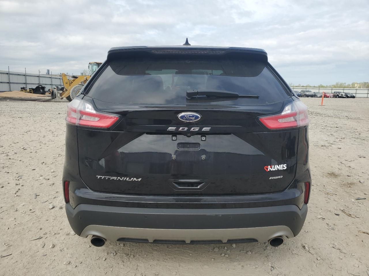 2022 Ford Edge Titanium - Фото 6