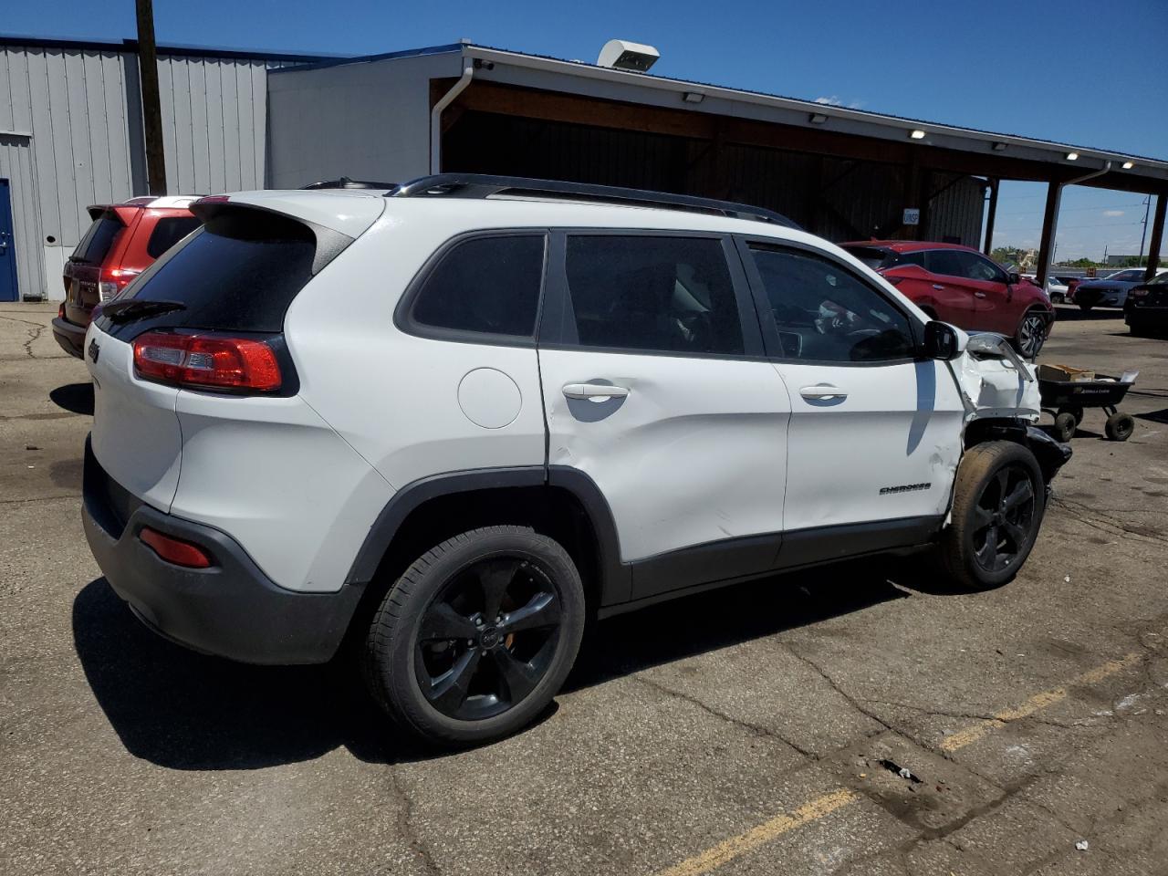 2018 Jeep Cherokee Latitude - Image 3