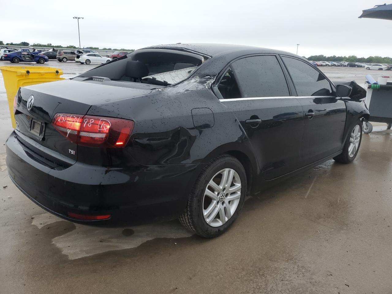 2017 Volkswagen Jetta S - Фото 3