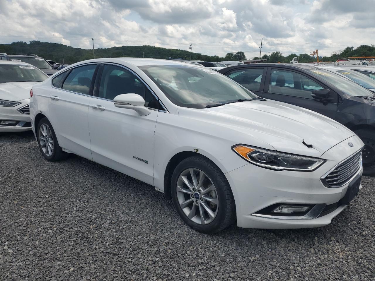 2017 Ford Fusion Se Hybrid - Image 4