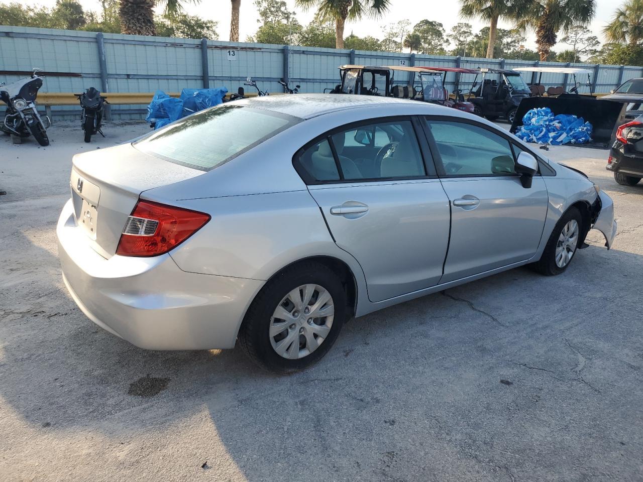 2012 Honda Civic Lx - Фото 3