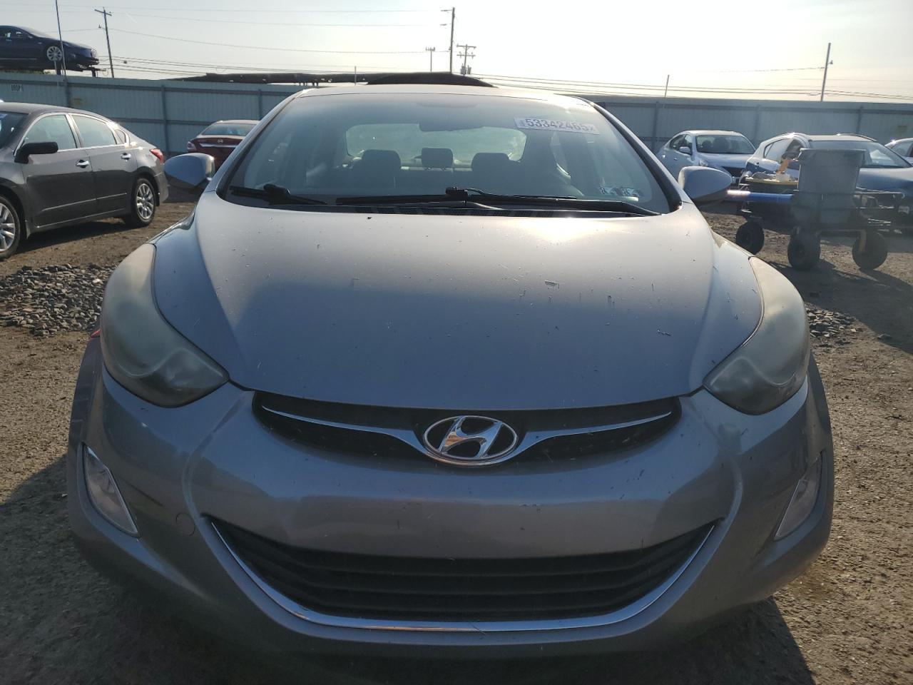 2013 Hyundai Elantra - Фото 5