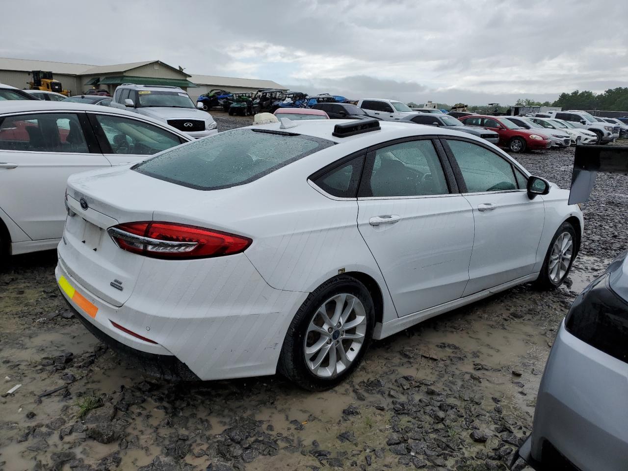 2020 Ford Fusion Se - Image 3