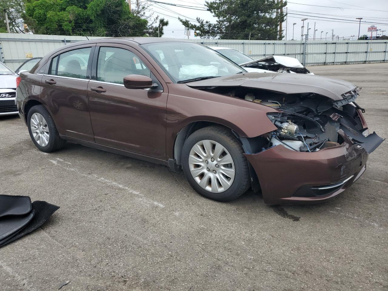 2012 Chrysler 200 Lx - Image 4