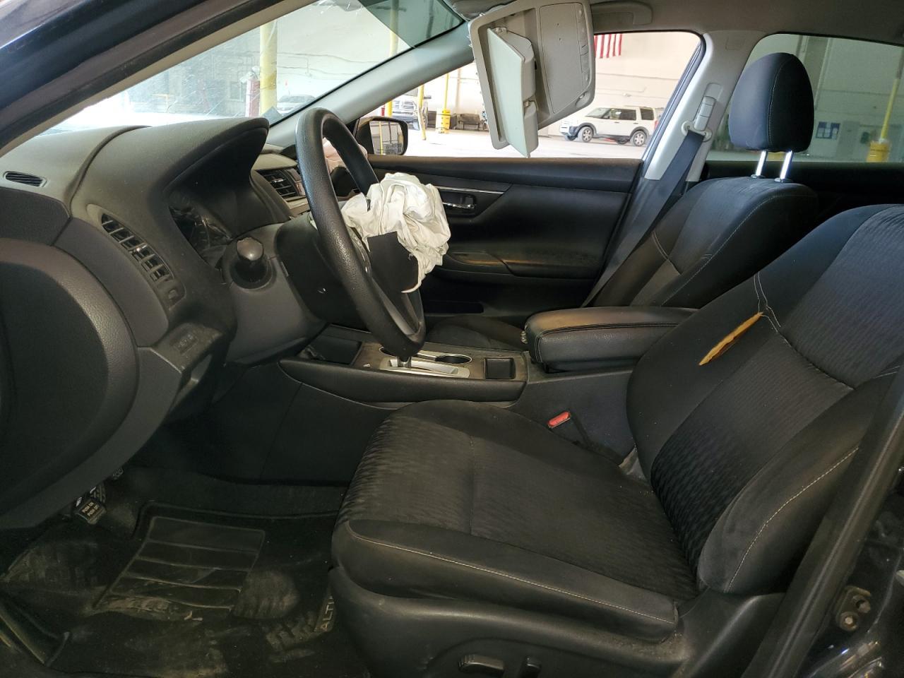 2017 Nissan Altima 2.5 - Фото 7