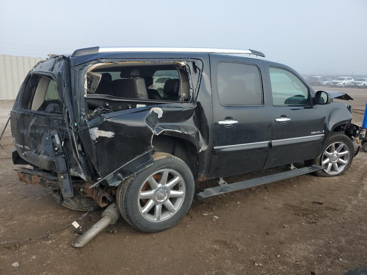 2007 GMC Yukon Xl Denali - Фото 3