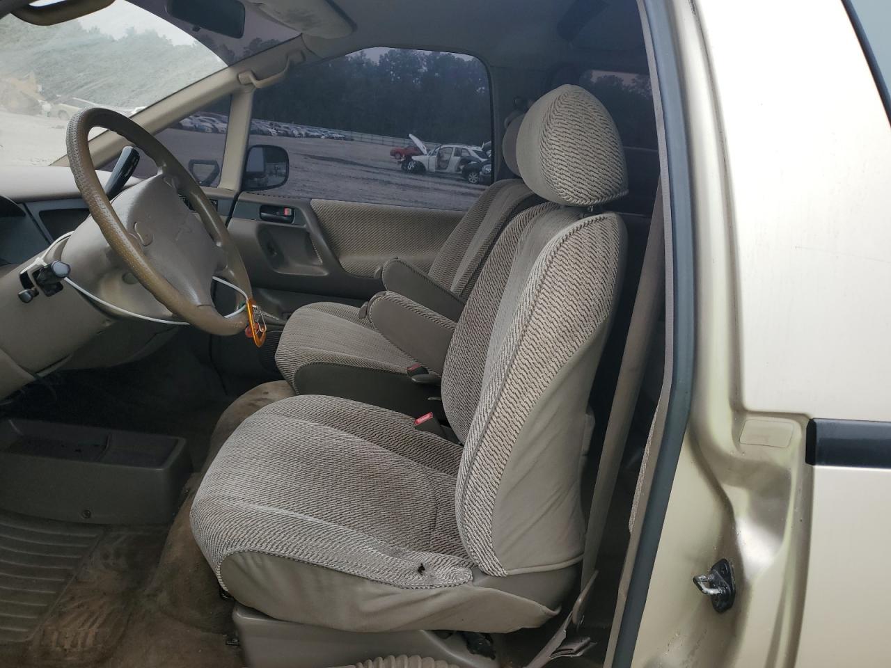 1996 Toyota Previa Dx - Image 7