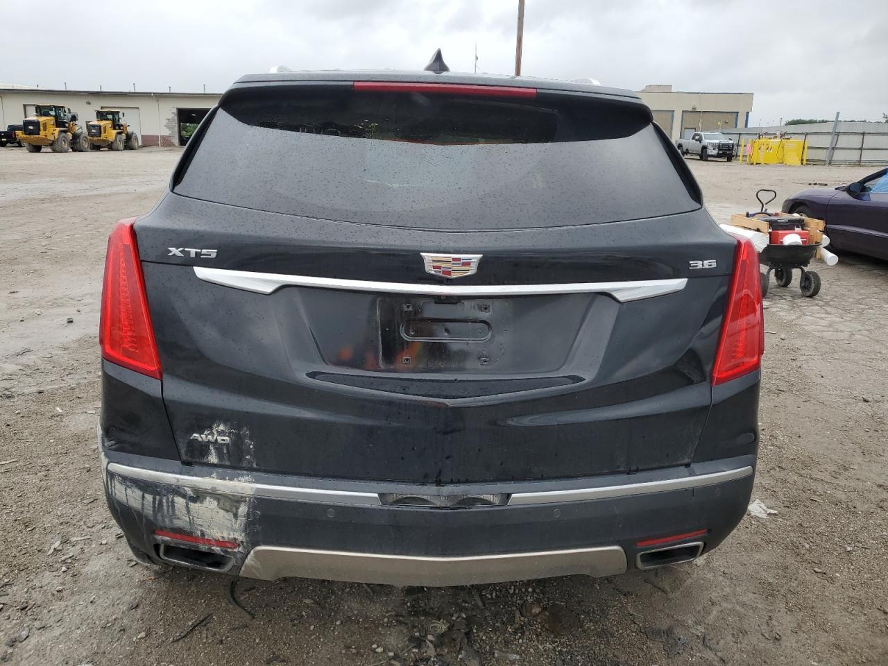 2017 Cadillac Xt5 Platinum - Фото 6