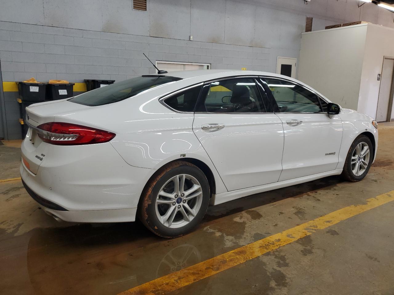 2018 Ford Fusion Se Hybrid - Фото 3