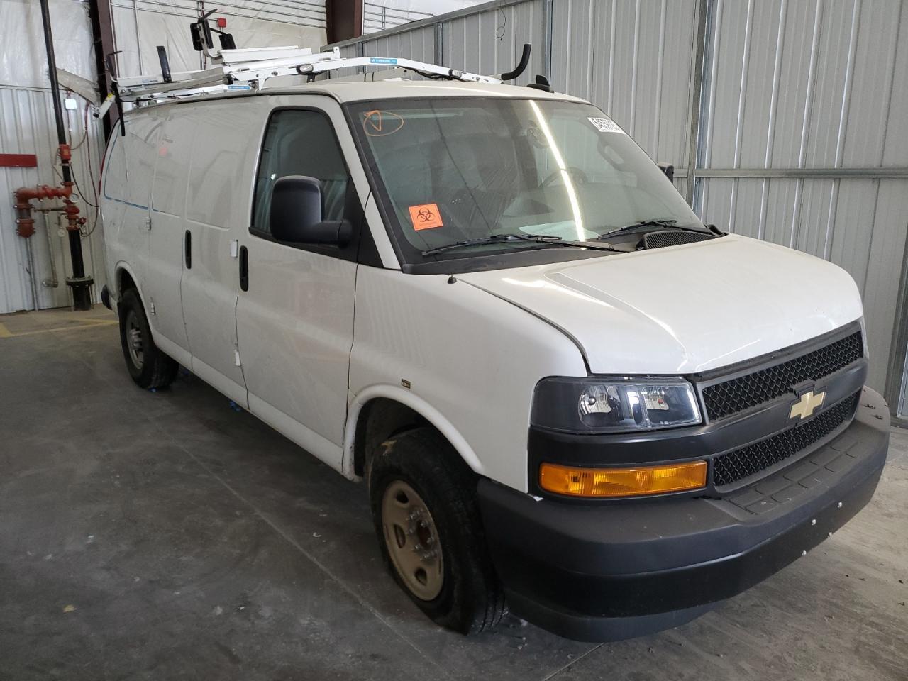 2023 Chevrolet Express G2500 - Фото 4
