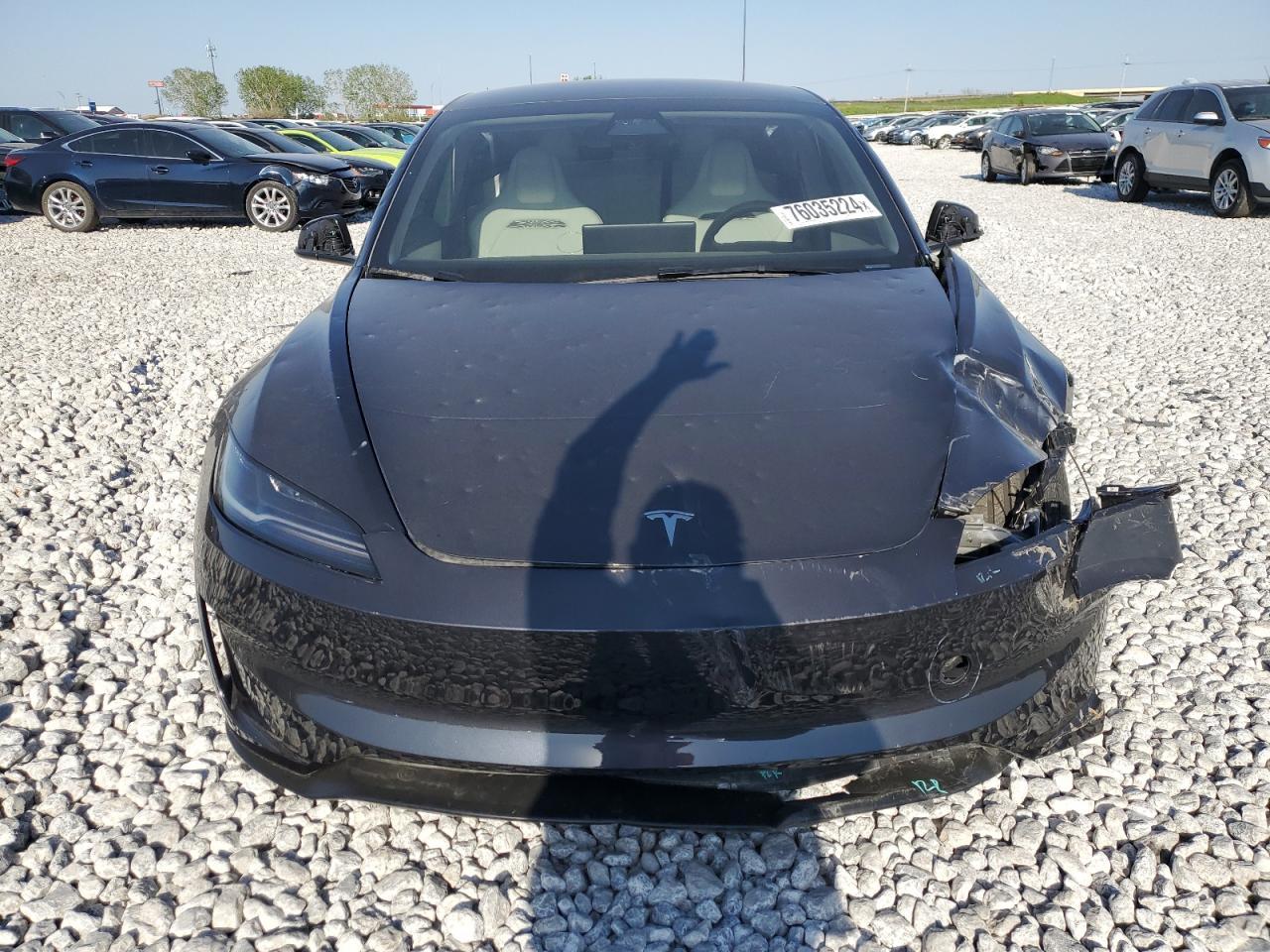 2024 Tesla Model 3 - Фото 5