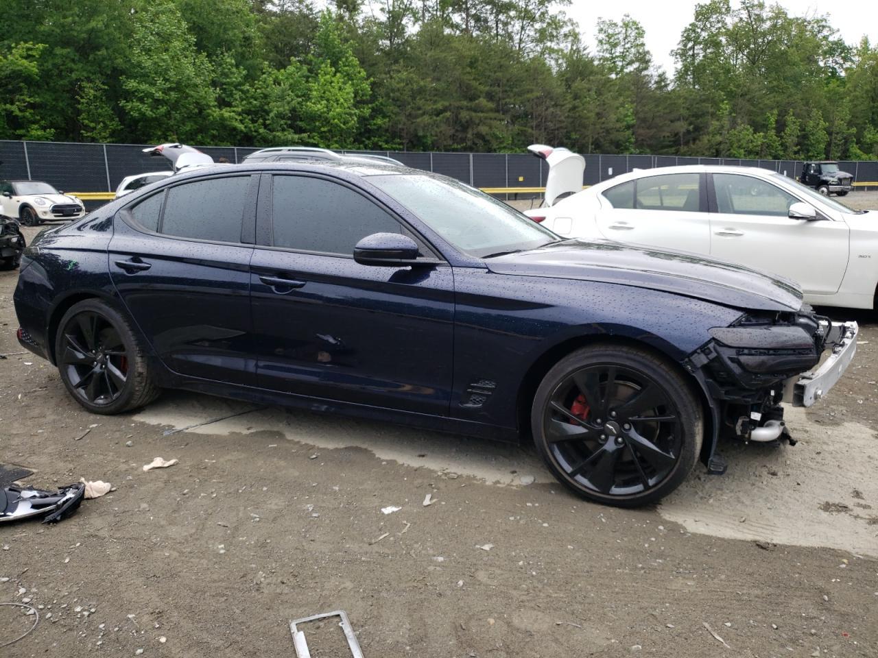 2023 Genesis G70 Base - Image 4