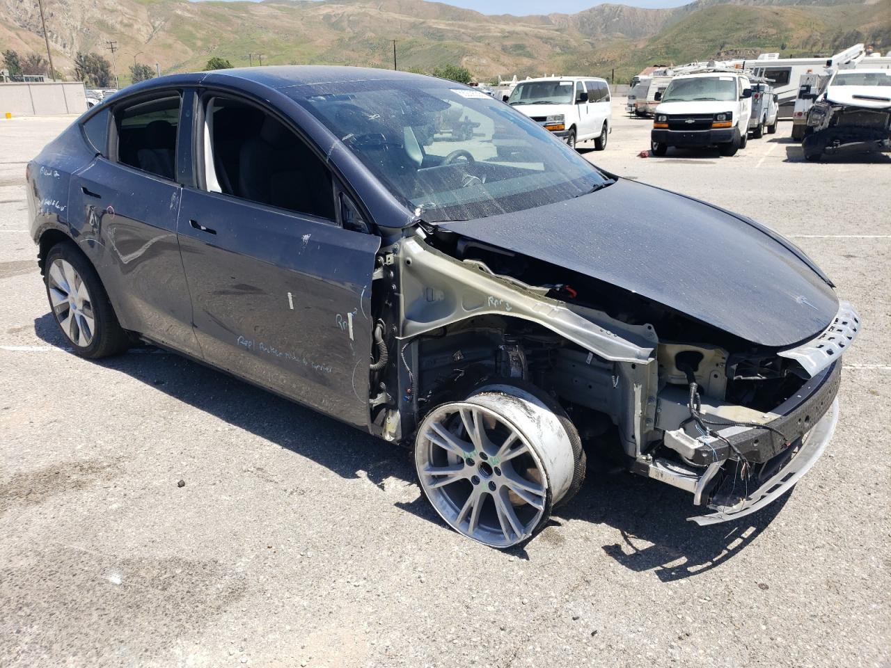 2023 Tesla Model Y - Фото 4
