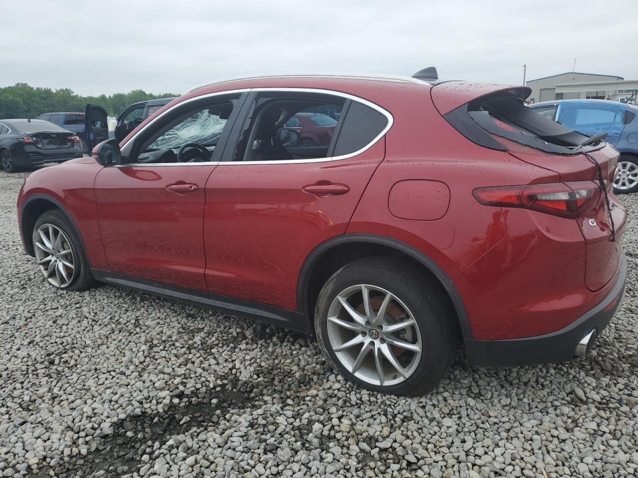 2018 Alfa Romeo Stelvio Ti - Фото 2