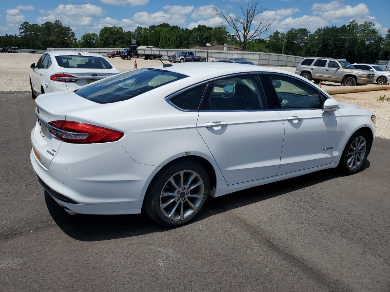 2017 Ford Fusion Se Hybrid - Image 3