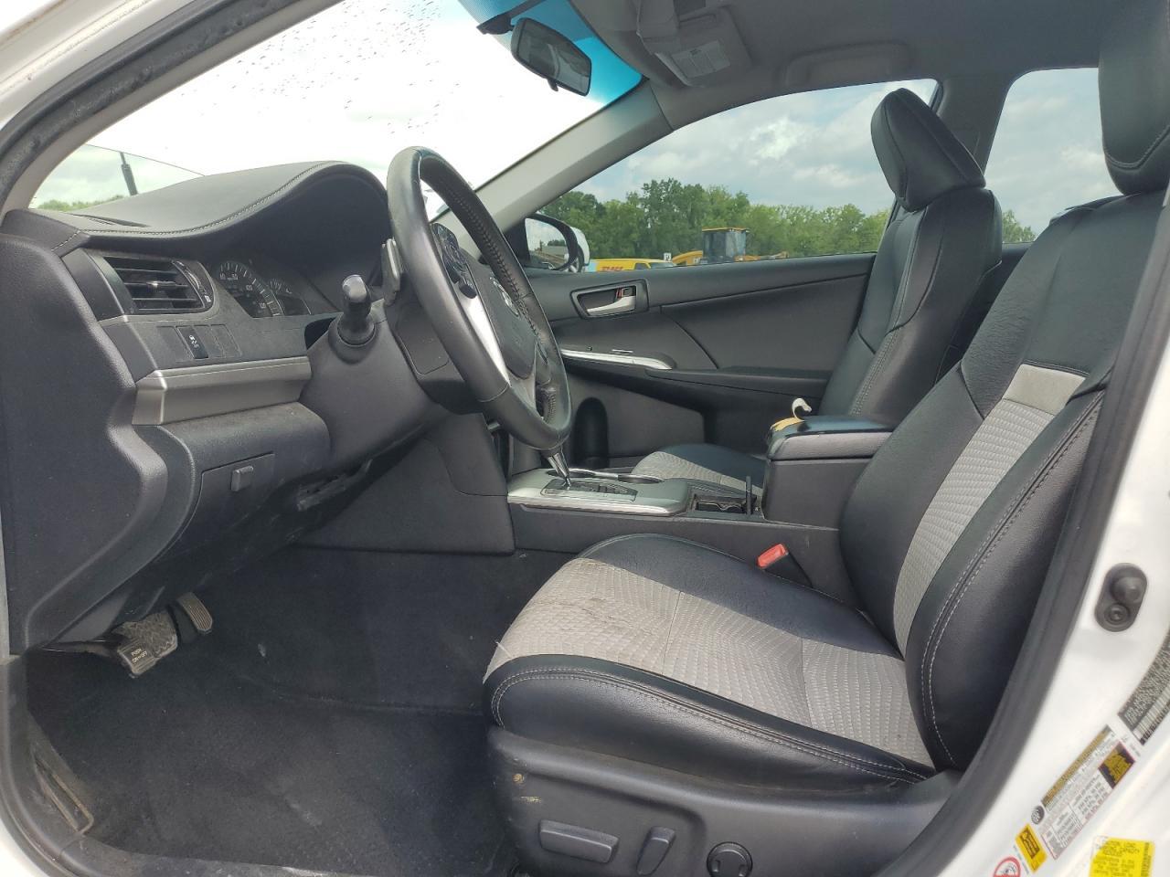 2014 Toyota Camry Se - Фото 7