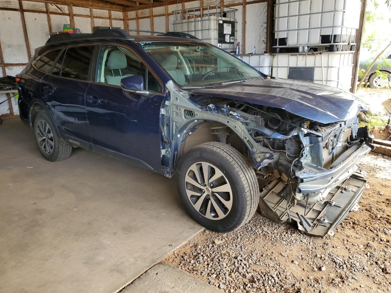 2022 Subaru Outback Premium - Image 4