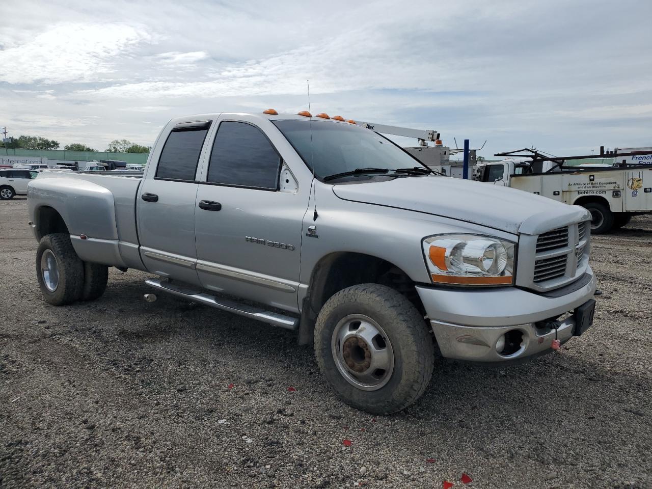 2006 Dodge Ram 3500 St - Фото 4