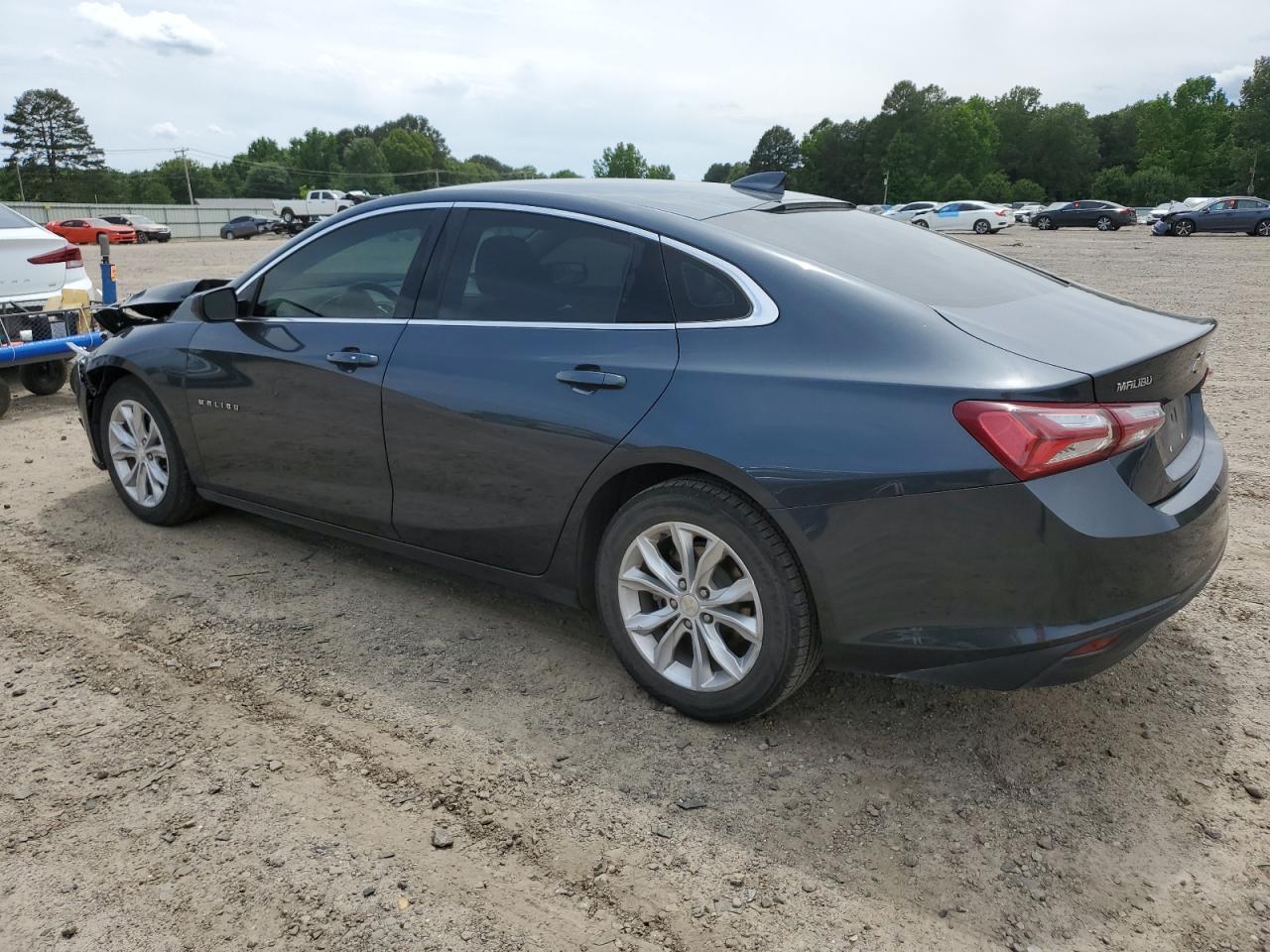 2020 Chevrolet Malibu Lt - Image 2