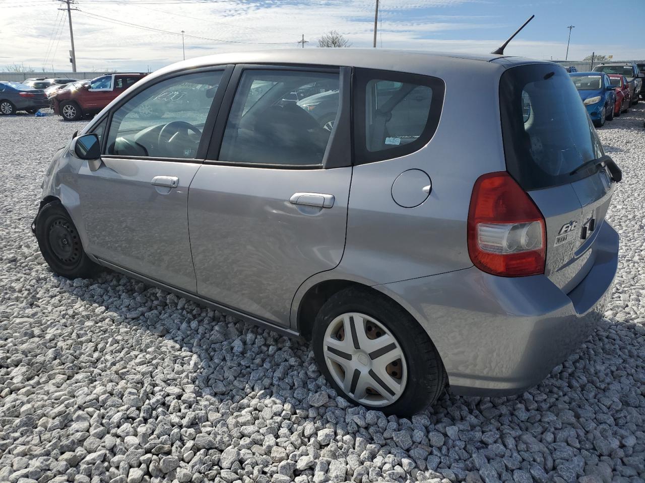 2007 Honda Fit - Image 2