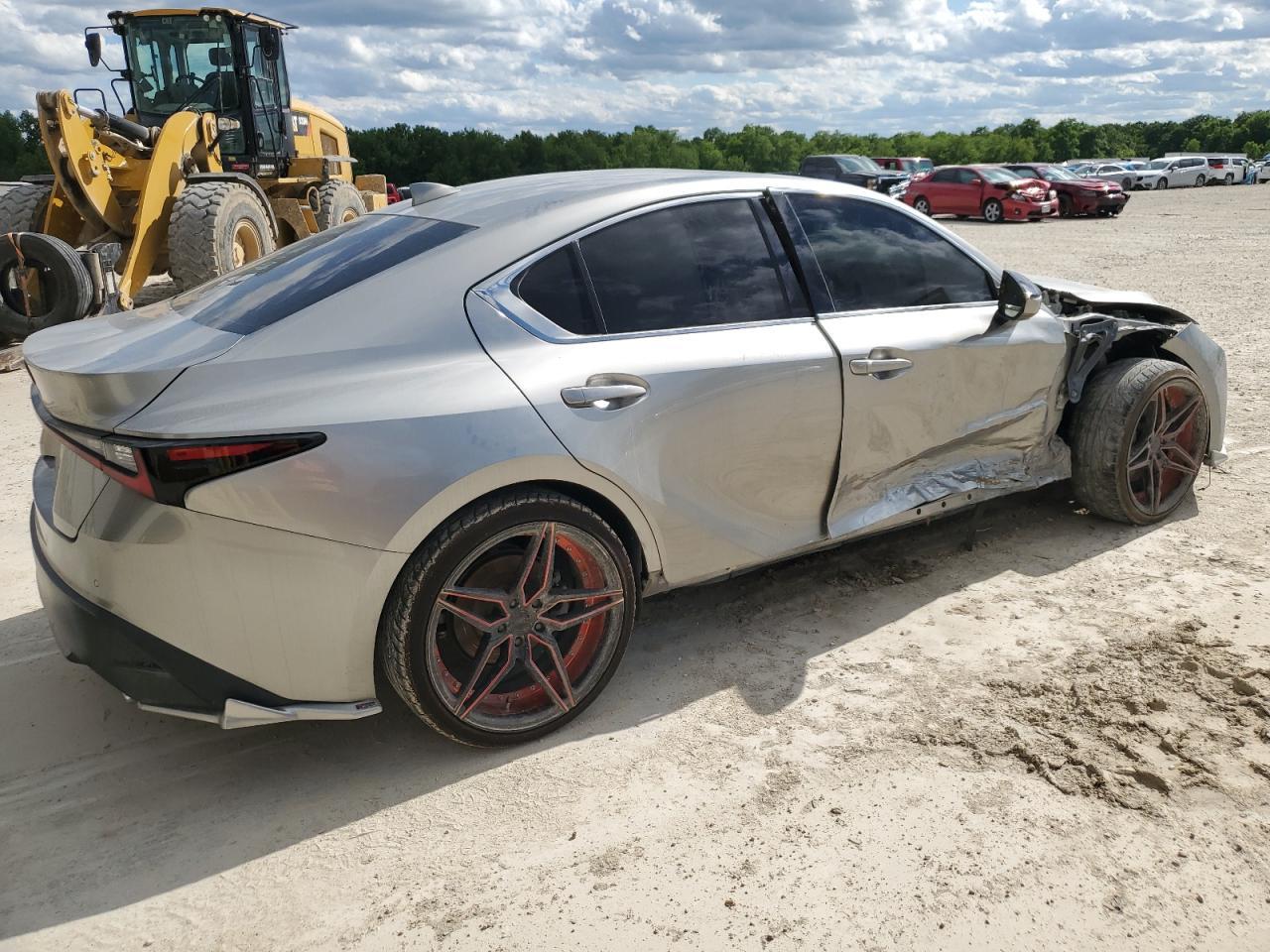 2021 Lexus Is 300 - Image 3