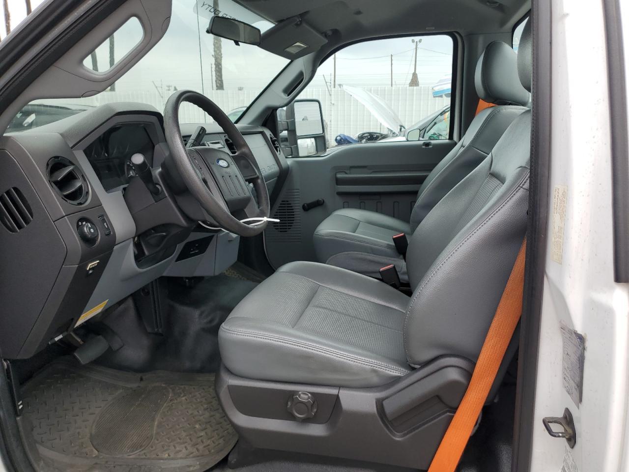 2013 Ford F250 Super Duty - Фото 7