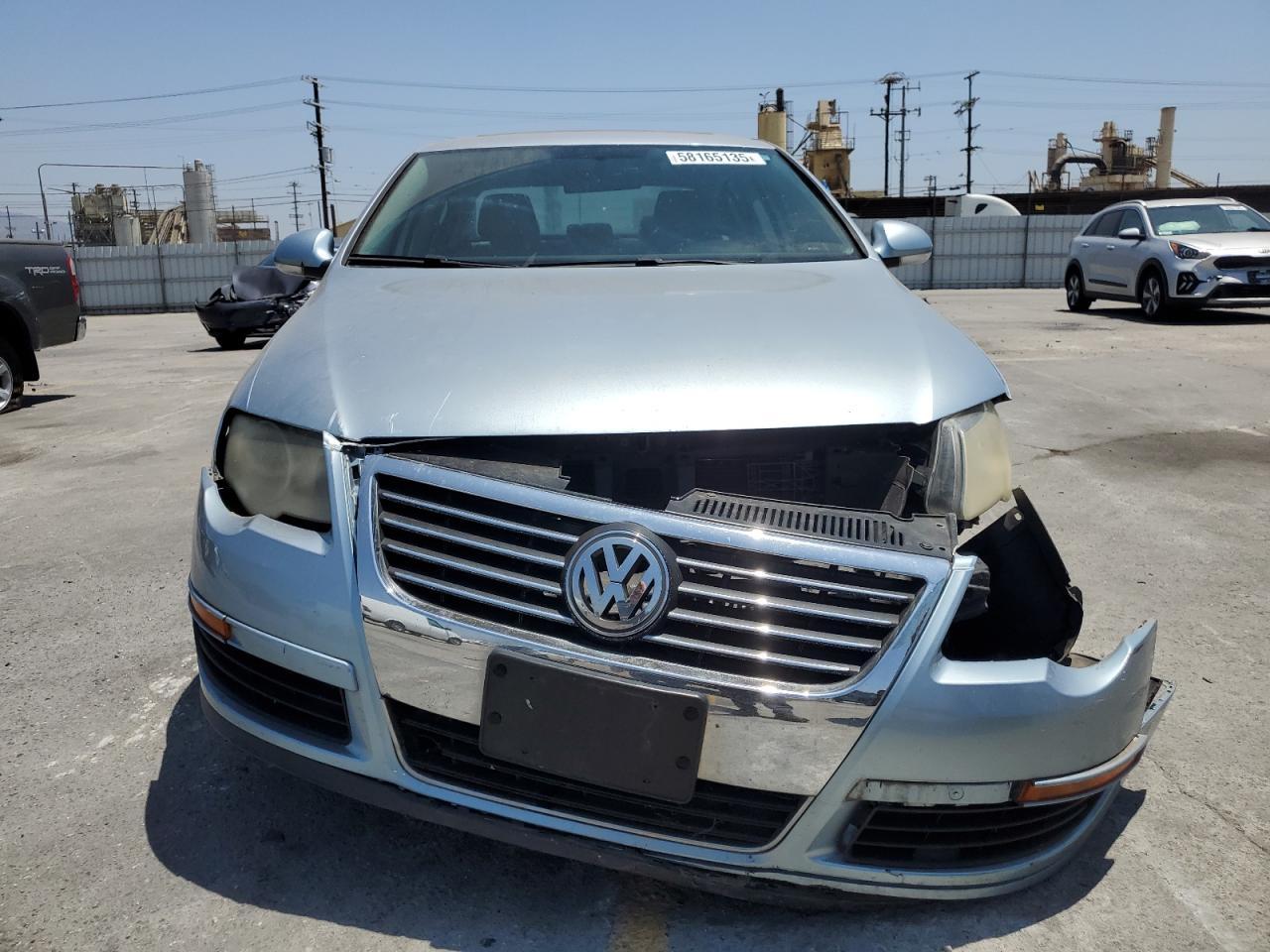 2007 Volkswagen Passat 2.0T - Фото 5