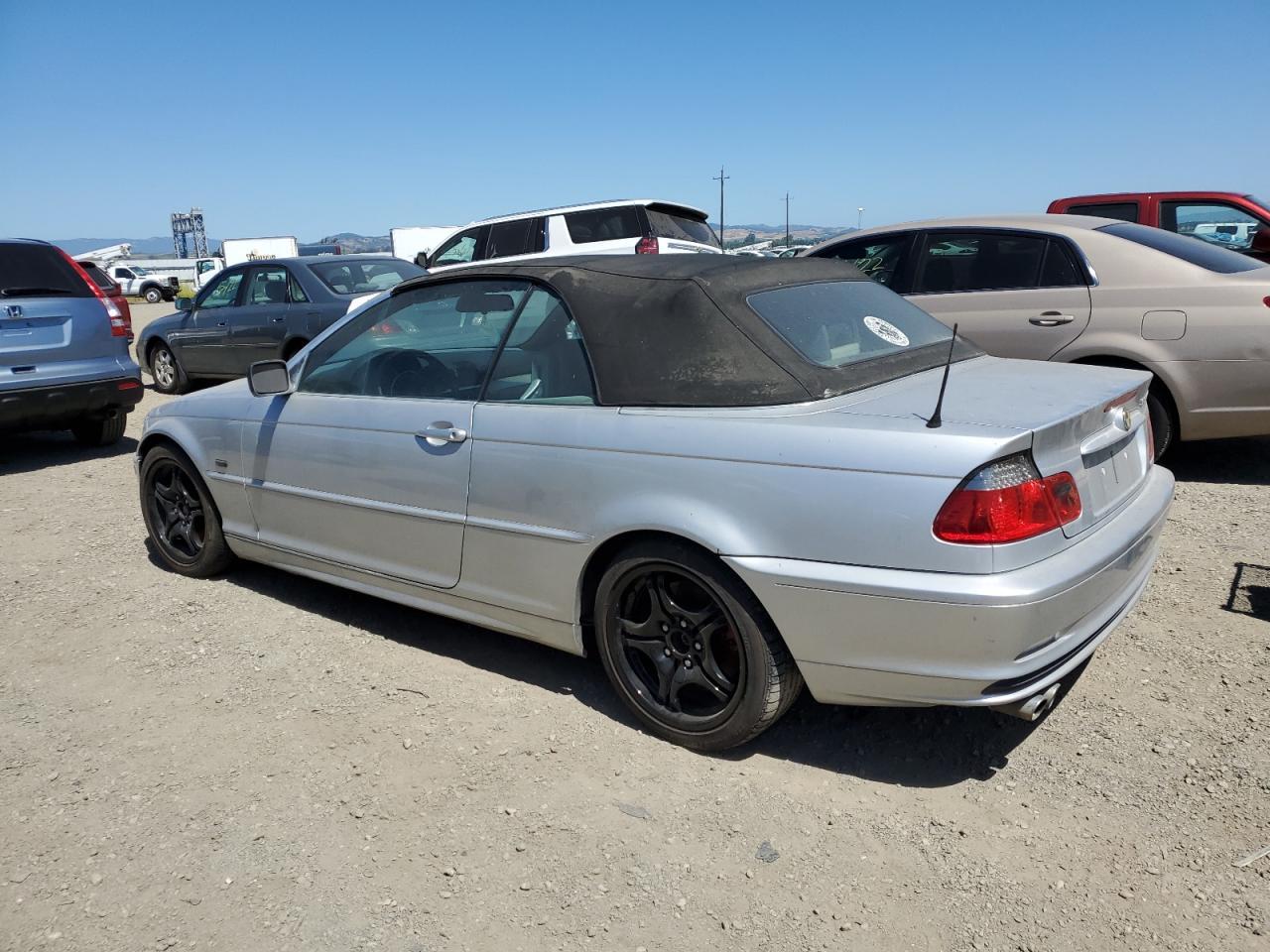 2002 BMW 330 Ci - Image 2