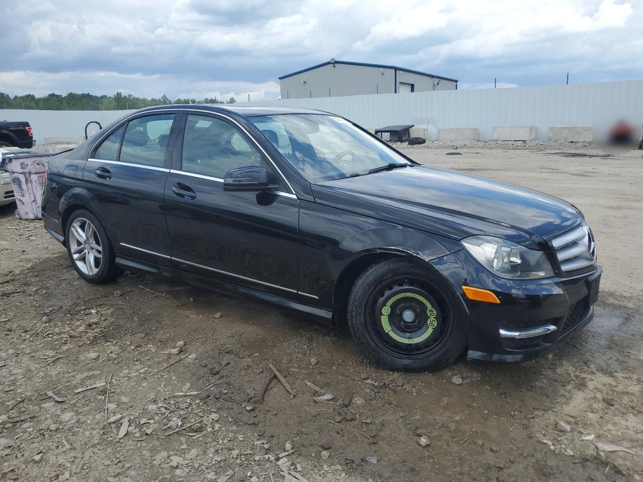 2013 Mercedes-Benz C 250 - Image 4